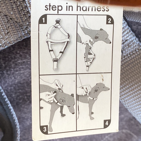 New pet champion cushion step in harness large 1” wide adjustable girth 22-36” - Picture 4 of 8